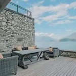 Beautiful Overlooking Willa