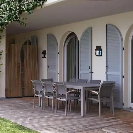 Villa Beautiful Overlooking Musso