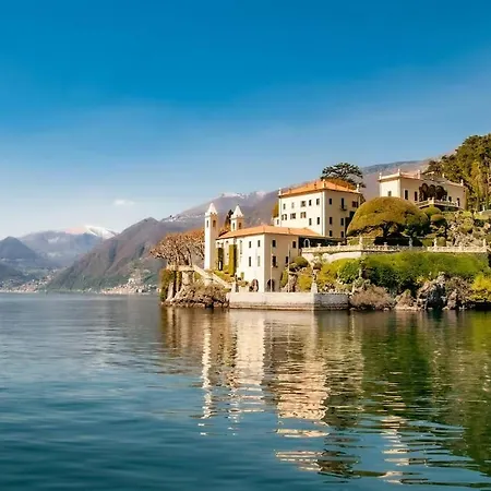 Villa Beautiful Overlooking