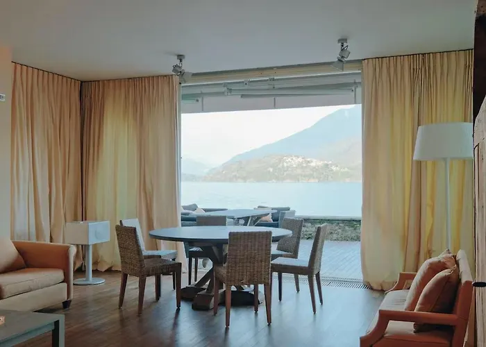 Beautiful Overlooking *