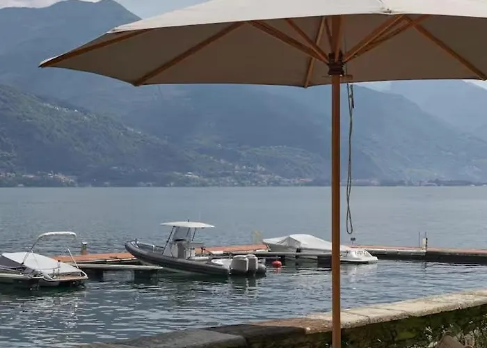 Villa Beautiful Overlooking *