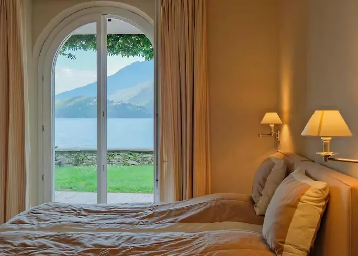 Beautiful Overlooking Villa Musso